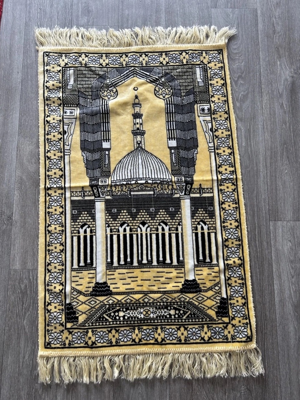 Vintage 70s Suteks Mensucat Turkish Islamic Prayer Rug Mosque Velvet 47” Turkey